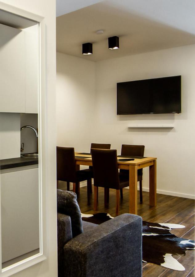 Rustic House Bina 5 Apartment *
